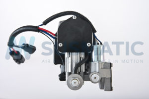 Air compressor  Land Rover Discovery III
